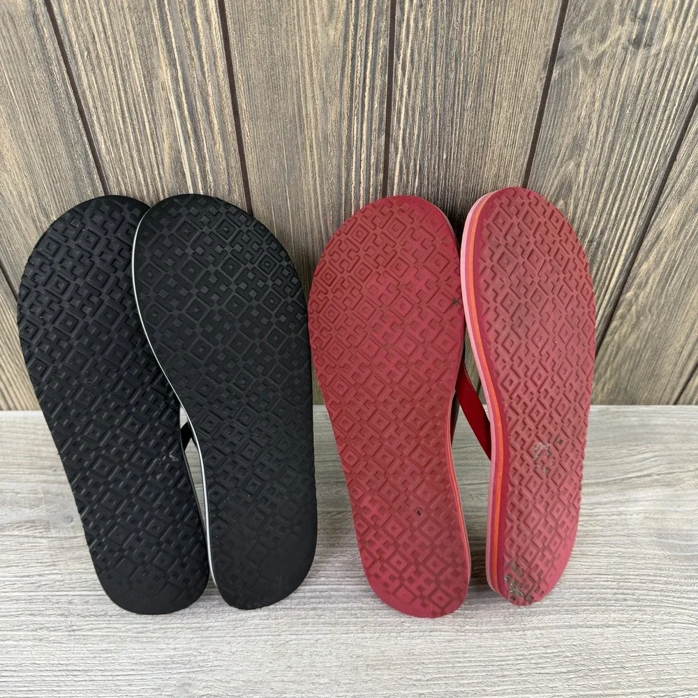 Troy Burch 2 pairs Flip Flops Thong sandals size 8 READ Description